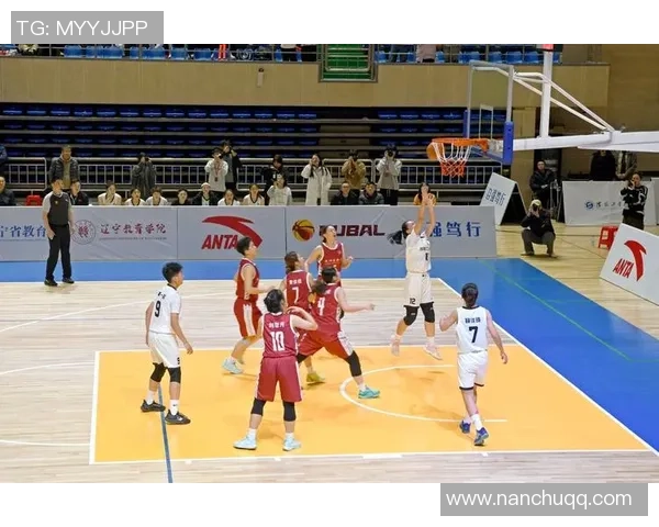 上海篮球队配合默契创新高引领全国篮球新潮流